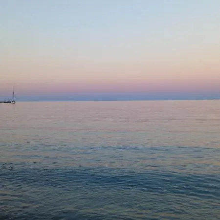 Akrogiali *